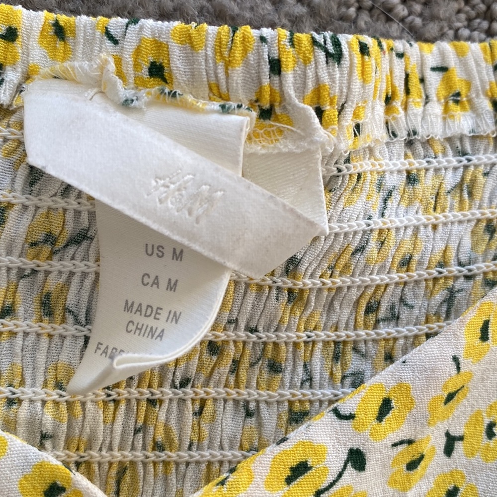 H&M tank - Picture 2 of 2